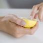 Как отбелить ногти в домашних условиях – зубная паста, лимон, сода Отбеливающая ванночка для ногтей